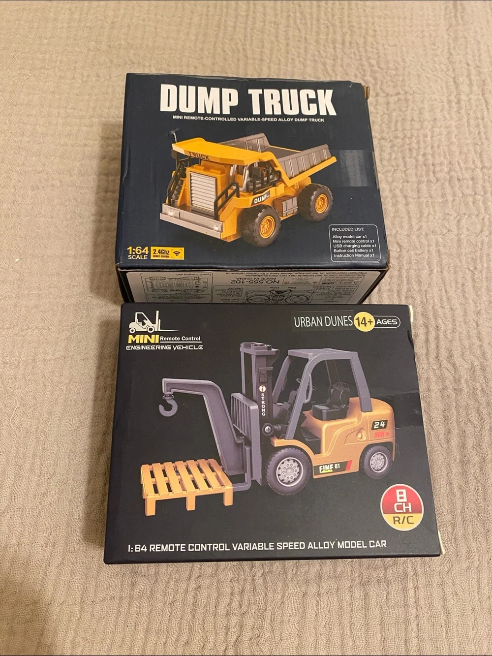 MINI REMOTE CONTROL ENGINEERING VEHICLE Toys. Set 2. New